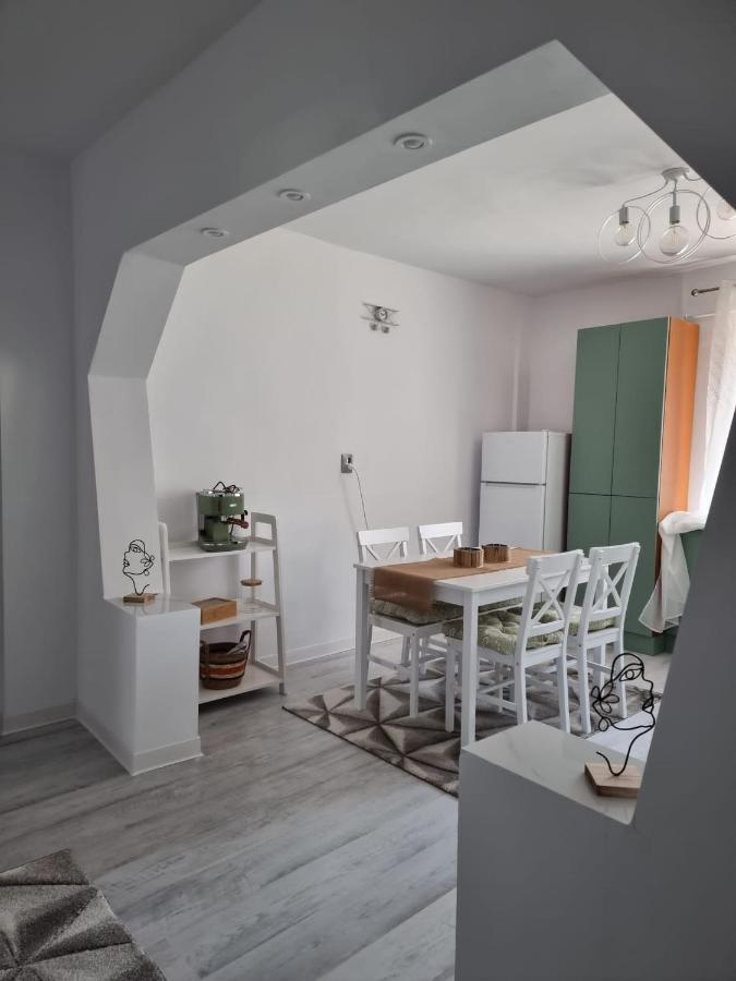 Clau Home Hunedoara Extérieur photo